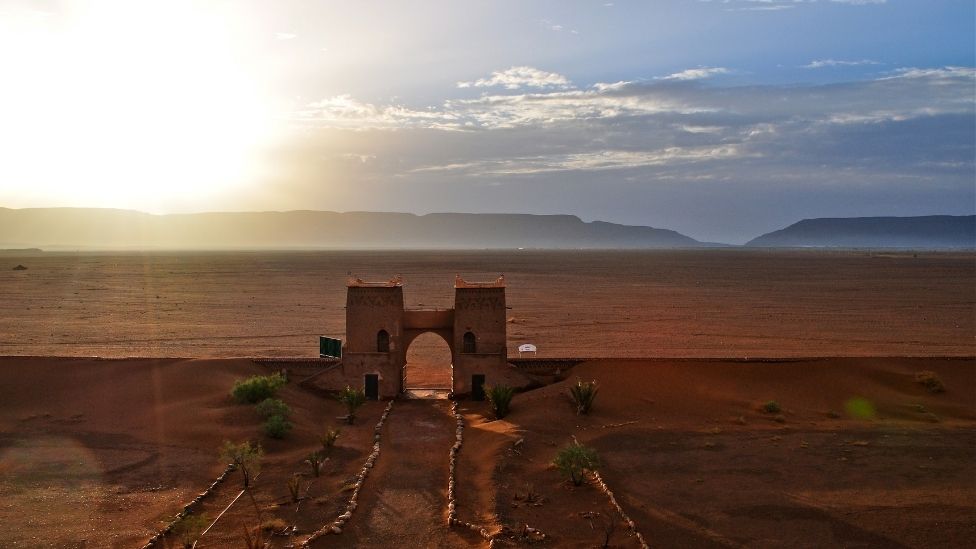Sahara Gate